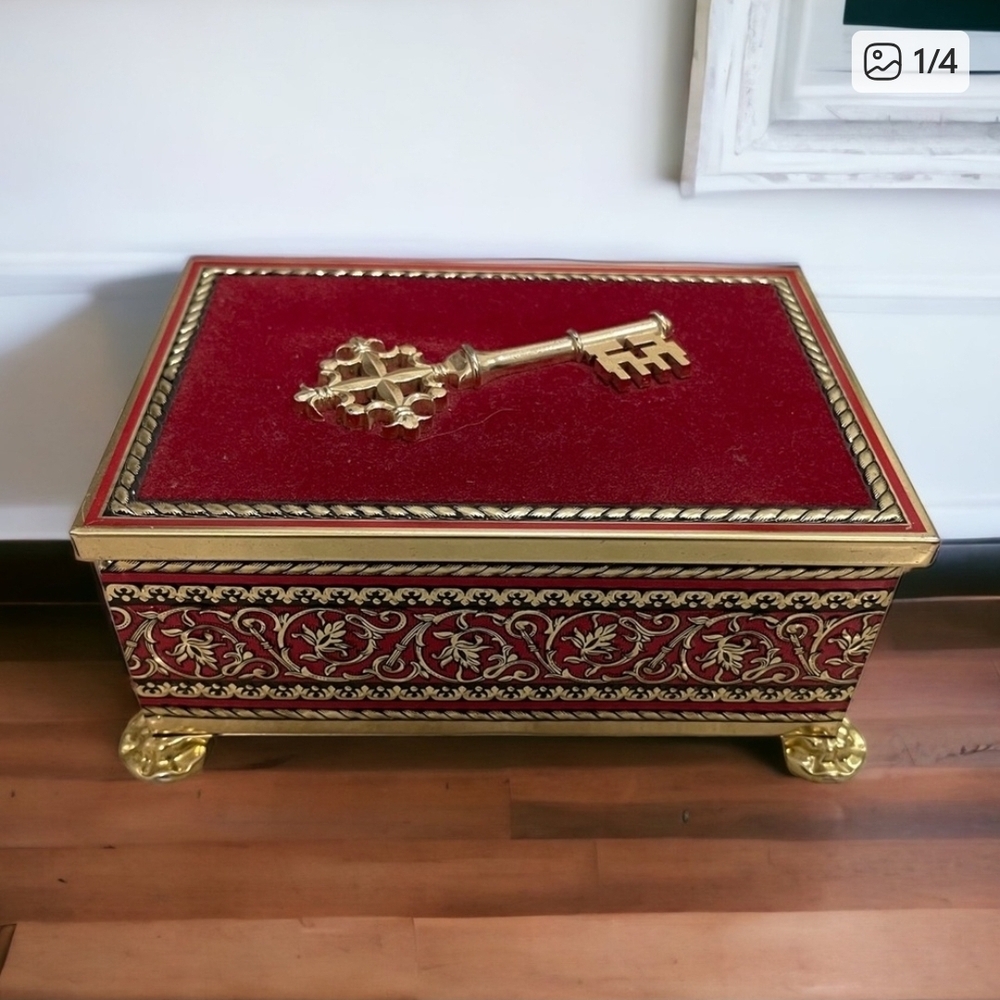 Blue Bird Red and Gold Decorative Storage Box